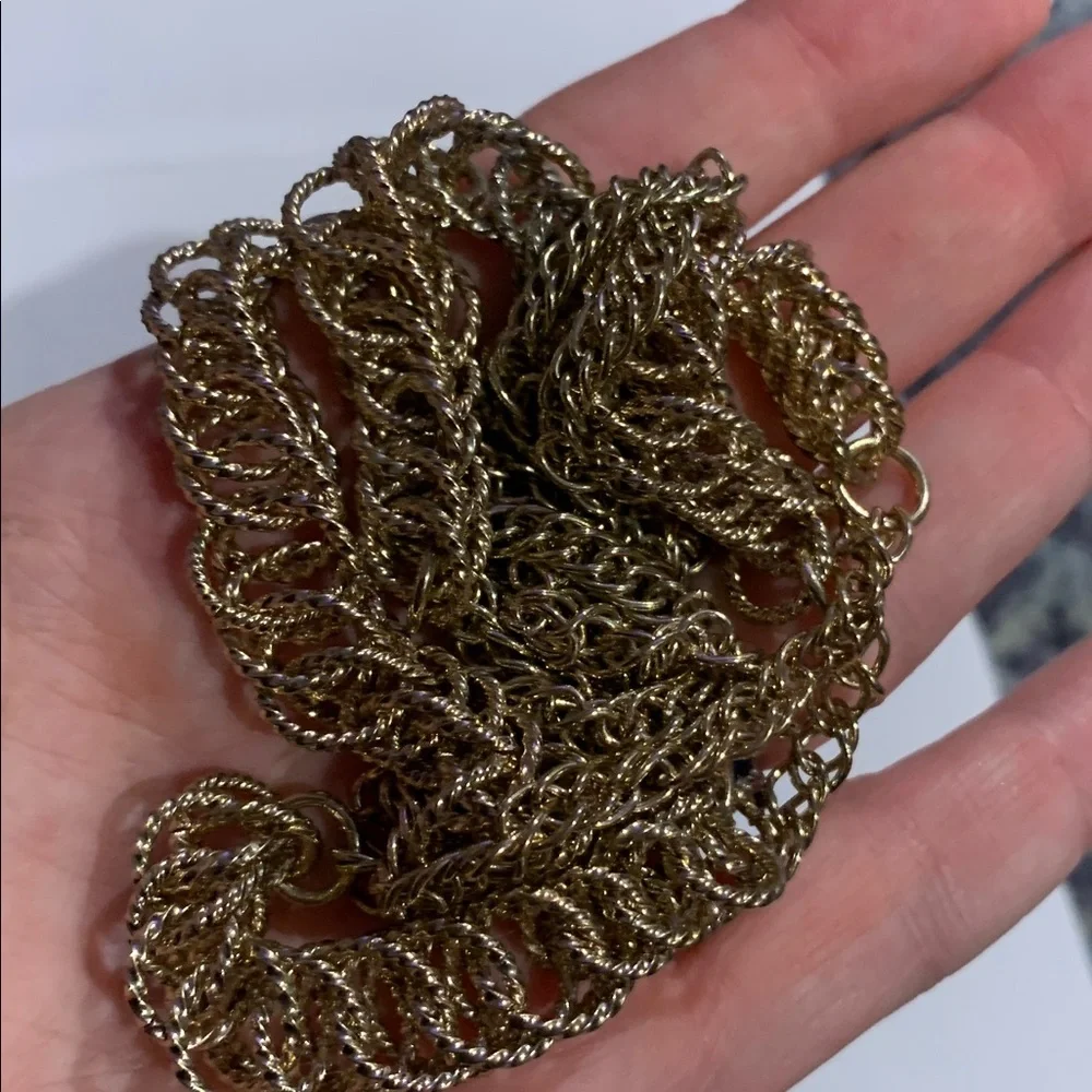 Vintage aged textured gold large and small link chain 40”necklace - Picture 5 of 5